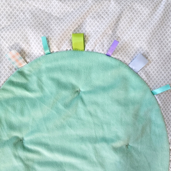 Bright Starts Tummy Time Prop & Play Mat, Polar Bear - Picture 4 of 11